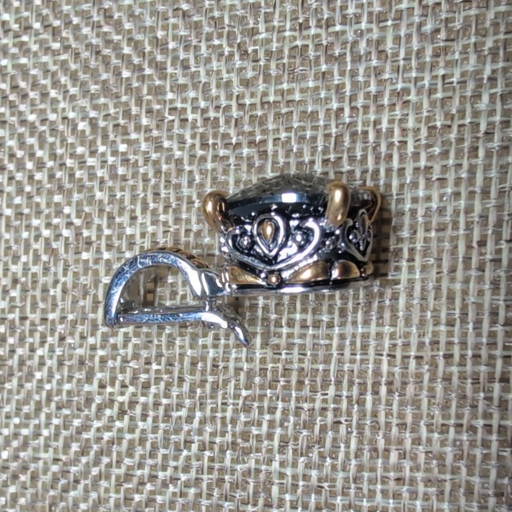 Park Lane Elegant Signature Jet Black Pendant - Picture 2 of 4